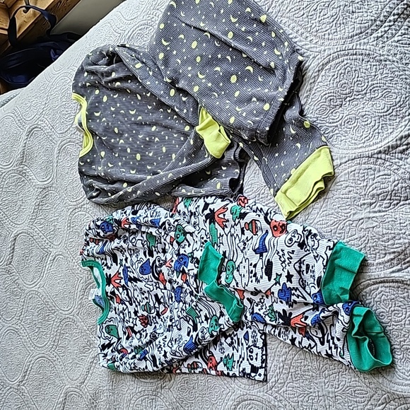 Kids PJs - Picture 1 of 4